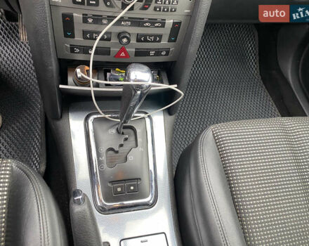 Серый Пежо 407, объемом двигателя 2 л и пробегом 205 тыс. км за 5700 $, фото 9 на Automoto.ua