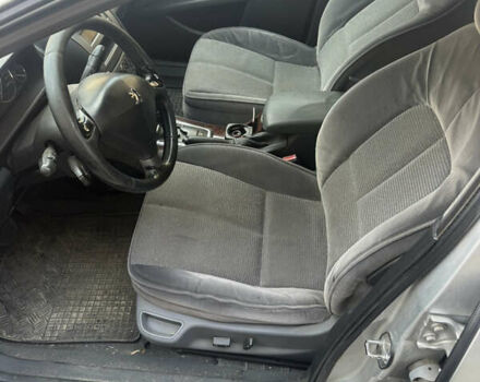 Сірий Пежо 407, об'ємом двигуна 2 л та пробігом 260 тис. км за 4800 $, фото 6 на Automoto.ua
