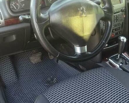 Серый Пежо 407, объемом двигателя 2 л и пробегом 225 тыс. км за 5600 $, фото 7 на Automoto.ua