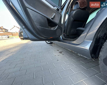 Серый Пежо 407, объемом двигателя 2 л и пробегом 249 тыс. км за 4600 $, фото 13 на Automoto.ua