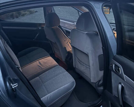 Серый Пежо 407, объемом двигателя 2 л и пробегом 266 тыс. км за 4000 $, фото 9 на Automoto.ua