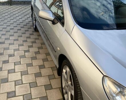 Серый Пежо 407, объемом двигателя 2 л и пробегом 270 тыс. км за 3500 $, фото 2 на Automoto.ua