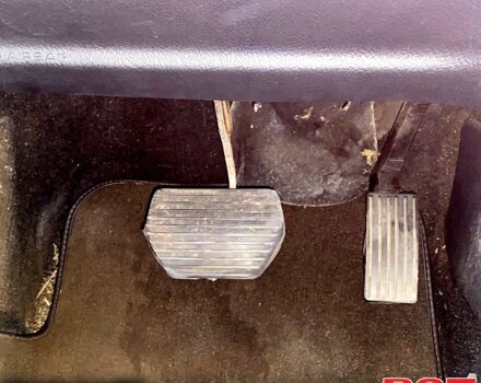 Пежо 407 2006 в Киеве на Automoto.ua Серый Пежо 407, объемом двигателя 2 л и пробегом 127 тыс. км за 5200 $, фото 11 на Automoto.ua