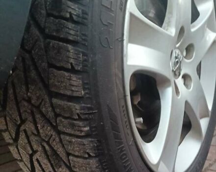 Серый Пежо 407, объемом двигателя 2 л и пробегом 225 тыс. км за 5600 $, фото 14 на Automoto.ua