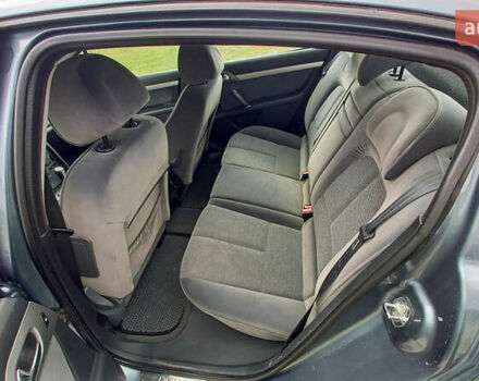 Сірий Пежо 407, об'ємом двигуна 2 л та пробігом 196 тис. км за 4999 $, фото 10 на Automoto.ua