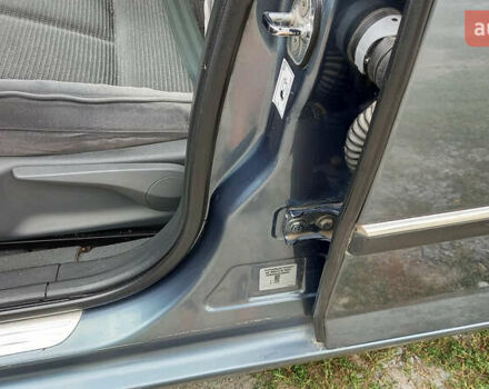 Сірий Пежо 407, об'ємом двигуна 2 л та пробігом 196 тис. км за 4999 $, фото 15 на Automoto.ua