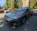 Серый Пежо 407, объемом двигателя 1.7 л и пробегом 265 тыс. км за 3200 $, фото 1 на Automoto.ua