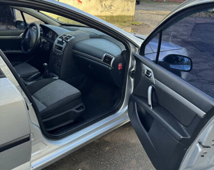 Сірий Пежо 407, об'ємом двигуна 1.75 л та пробігом 182 тис. км за 3750 $, фото 10 на Automoto.ua