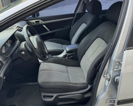 Серый Пежо 407, объемом двигателя 1.75 л и пробегом 180 тыс. км за 4500 $, фото 17 на Automoto.ua