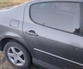Серый Пежо 407, объемом двигателя 1.6 л и пробегом 250 тыс. км за 800 $, фото 8 на Automoto.ua