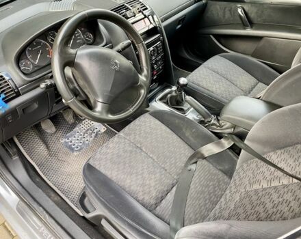 Пежо 407 2010 у Луцьку на Automoto.ua Сірий Пежо 407, об'ємом двигуна 1.6 л та пробігом 300 тис. км за 5200 $, фото 4 на Automoto.ua