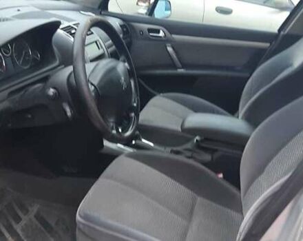 Серый Пежо 407, объемом двигателя 1.9 л и пробегом 320 тыс. км за 4200 $, фото 2 на Automoto.ua