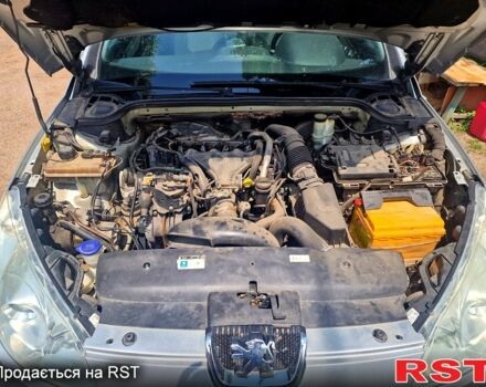 Сірий Пежо 407, об'ємом двигуна 2 л та пробігом 367 тис. км за 4400 $, фото 7 на Automoto.ua