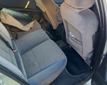 Серый Пежо 407, объемом двигателя 2 л и пробегом 375 тыс. км за 2500 $, фото 6 на Automoto.ua