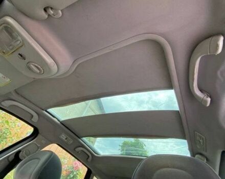 Серый Пежо 407, объемом двигателя 1.6 л и пробегом 1000 тыс. км за 1650 $, фото 10 на Automoto.ua