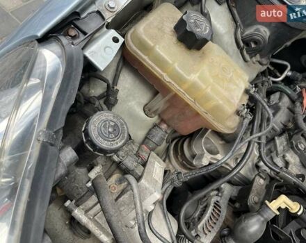 Сірий Пежо 407, об'ємом двигуна 2 л та пробігом 323 тис. км за 4400 $, фото 6 на Automoto.ua