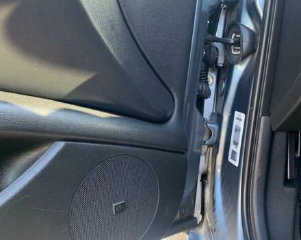 Серый Пежо 407, объемом двигателя 2 л и пробегом 270 тыс. км за 4500 $, фото 4 на Automoto.ua