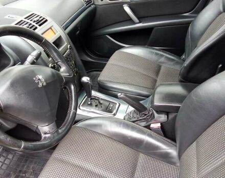 Серый Пежо 407, объемом двигателя 2 л и пробегом 226 тыс. км за 4500 $, фото 5 на Automoto.ua