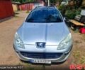 Серый Пежо 407, объемом двигателя 2 л и пробегом 367 тыс. км за 4400 $, фото 1 на Automoto.ua