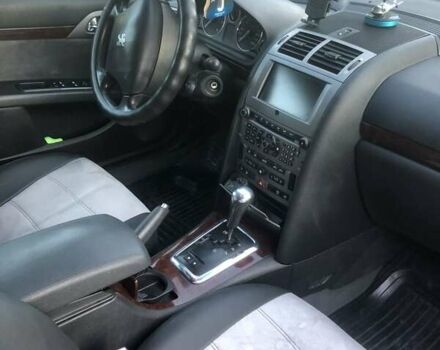 Сірий Пежо 407, об'ємом двигуна 2 л та пробігом 235 тис. км за 3700 $, фото 5 на Automoto.ua