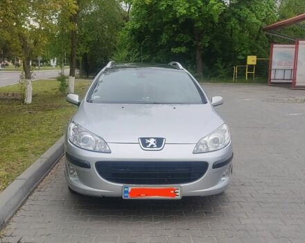 Серый Пежо 407, объемом двигателя 1.7 л и пробегом 390 тыс. км за 4500 $, фото 1 на Automoto.ua