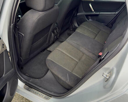 Серый Пежо 407, объемом двигателя 2 л и пробегом 249 тыс. км за 4299 $, фото 6 на Automoto.ua