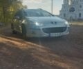 Серый Пежо 407, объемом двигателя 2 л и пробегом 375 тыс. км за 2500 $, фото 1 на Automoto.ua