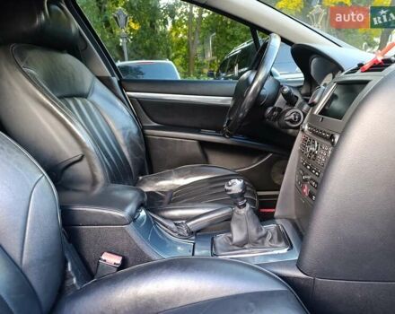 Серый Пежо 407, объемом двигателя 2 л и пробегом 467 тыс. км за 4399 $, фото 22 на Automoto.ua