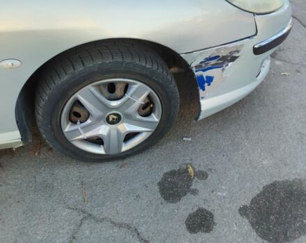 Серый Пежо 407, объемом двигателя 2 л и пробегом 375 тыс. км за 2500 $, фото 5 на Automoto.ua