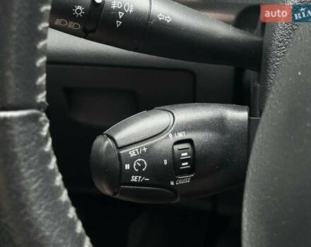 Серый Пежо 407, объемом двигателя 2 л и пробегом 124 тыс. км за 7000 $, фото 22 на Automoto.ua