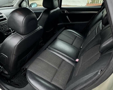 Серый Пежо 407, объемом двигателя 2 л и пробегом 334 тыс. км за 4999 $, фото 20 на Automoto.ua