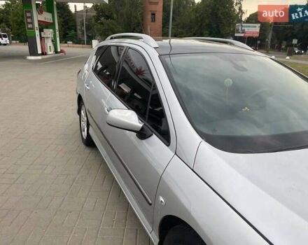 Серый Пежо 407, объемом двигателя 2 л и пробегом 350 тыс. км за 4750 $, фото 3 на Automoto.ua