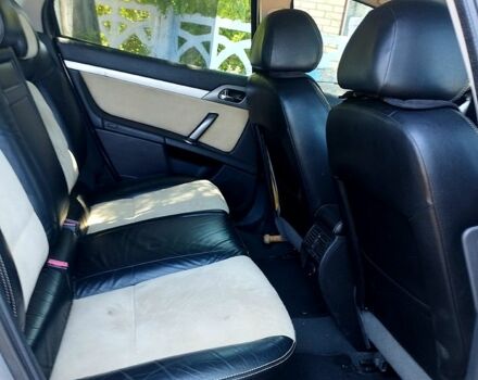 Пежо 407 2006 у Миколаєві на Automoto.ua Сірий Пежо 407, об'ємом двигуна 1.6 л та пробігом 250 тис. км за 4999 $, фото 7 на Automoto.ua