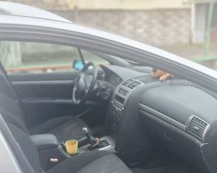 Сірий Пежо 407, об'ємом двигуна 2 л та пробігом 310 тис. км за 3700 $, фото 6 на Automoto.ua