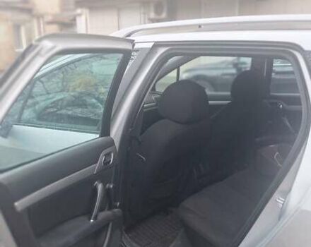 Сірий Пежо 407, об'ємом двигуна 2 л та пробігом 310 тис. км за 3700 $, фото 9 на Automoto.ua