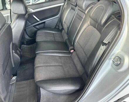 Сірий Пежо 407, об'ємом двигуна 2 л та пробігом 291 тис. км за 3990 $, фото 5 на Automoto.ua