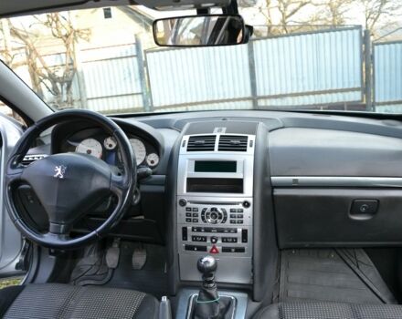 Серый Пежо 407, объемом двигателя 2 л и пробегом 250 тыс. км за 4362 $, фото 7 на Automoto.ua