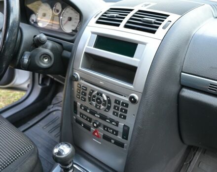 Серый Пежо 407, объемом двигателя 2 л и пробегом 250 тыс. км за 4362 $, фото 12 на Automoto.ua