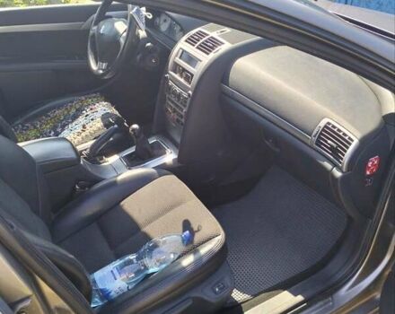 Сірий Пежо 407, об'ємом двигуна 2 л та пробігом 280 тис. км за 4500 $, фото 3 на Automoto.ua