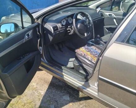 Сірий Пежо 407, об'ємом двигуна 2 л та пробігом 280 тис. км за 4500 $, фото 4 на Automoto.ua