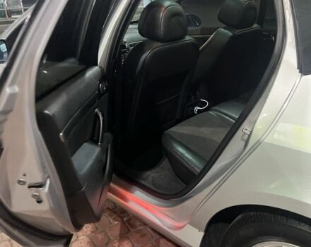 Сірий Пежо 407, об'ємом двигуна 1.6 л та пробігом 293 тис. км за 4350 $, фото 11 на Automoto.ua