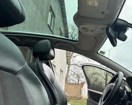 Сірий Пежо 407, об'ємом двигуна 2 л та пробігом 280 тис. км за 6500 $, фото 7 на Automoto.ua