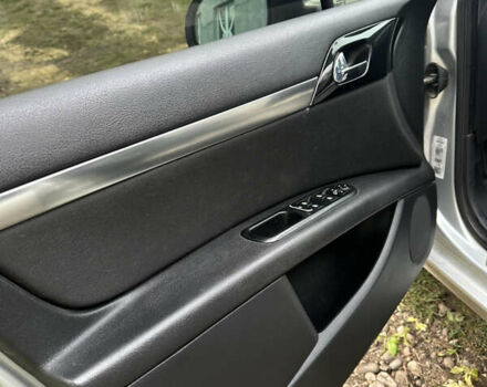 Сірий Пежо 407, об'ємом двигуна 2 л та пробігом 280 тис. км за 6500 $, фото 12 на Automoto.ua