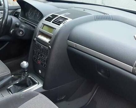 Серый Пежо 407, объемом двигателя 1.9 л и пробегом 320 тыс. км за 4200 $, фото 1 на Automoto.ua