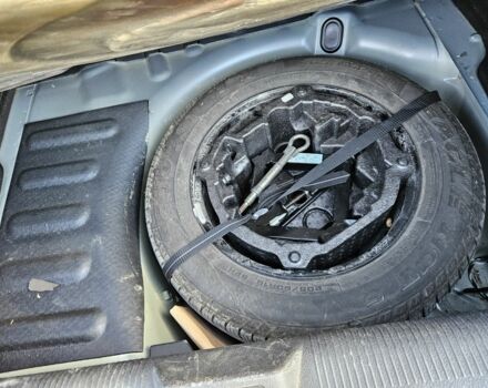 Синий Пежо 407, объемом двигателя 1.6 л и пробегом 300 тыс. км за 2000 $, фото 17 на Automoto.ua