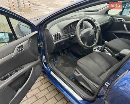 Синий Пежо 407, объемом двигателя 2 л и пробегом 255 тыс. км за 5300 $, фото 5 на Automoto.ua