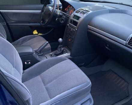 Синий Пежо 407, объемом двигателя 2 л и пробегом 300 тыс. км за 3500 $, фото 6 на Automoto.ua