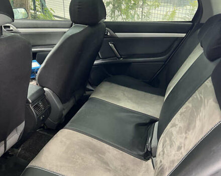 Синій Пежо 407, об'ємом двигуна 1.8 л та пробігом 247 тис. км за 3300 $, фото 6 на Automoto.ua
