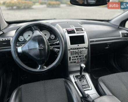 Зелений Пежо 407, об'ємом двигуна 2.7 л та пробігом 285 тис. км за 3950 $, фото 8 на Automoto.ua