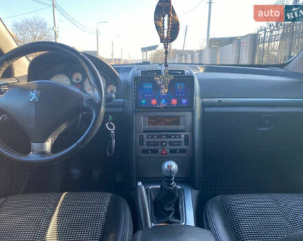 Зелений Пежо 407, об'ємом двигуна 2.2 л та пробігом 218 тис. км за 4400 $, фото 2 на Automoto.ua
